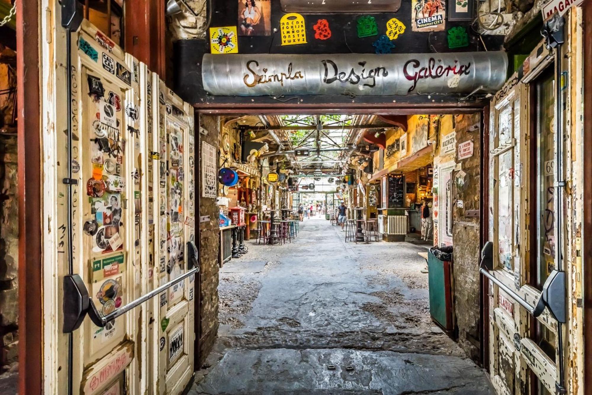 Casadeco Budapest Apt-Stunning New York Cafe View エクステリア 写真