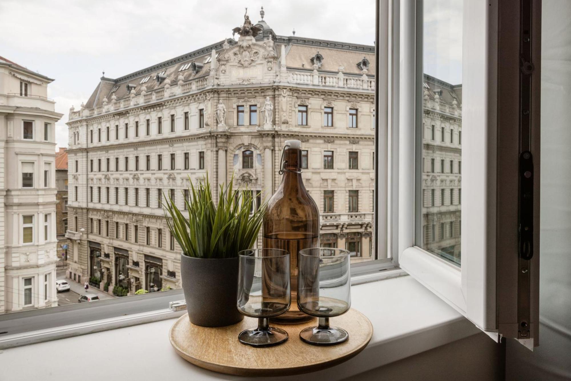 Casadeco Budapest Apt-Stunning New York Cafe View エクステリア 写真